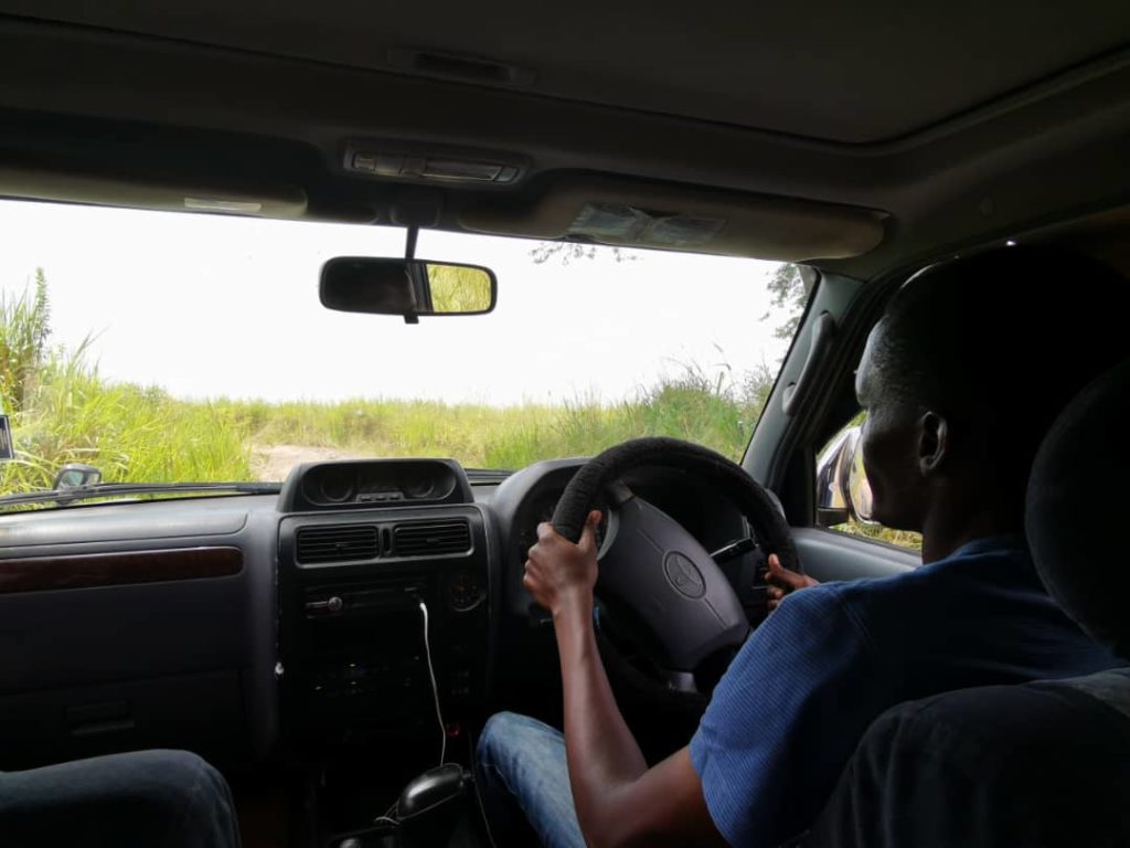 Car-hire-with-a-driver-East-Africa