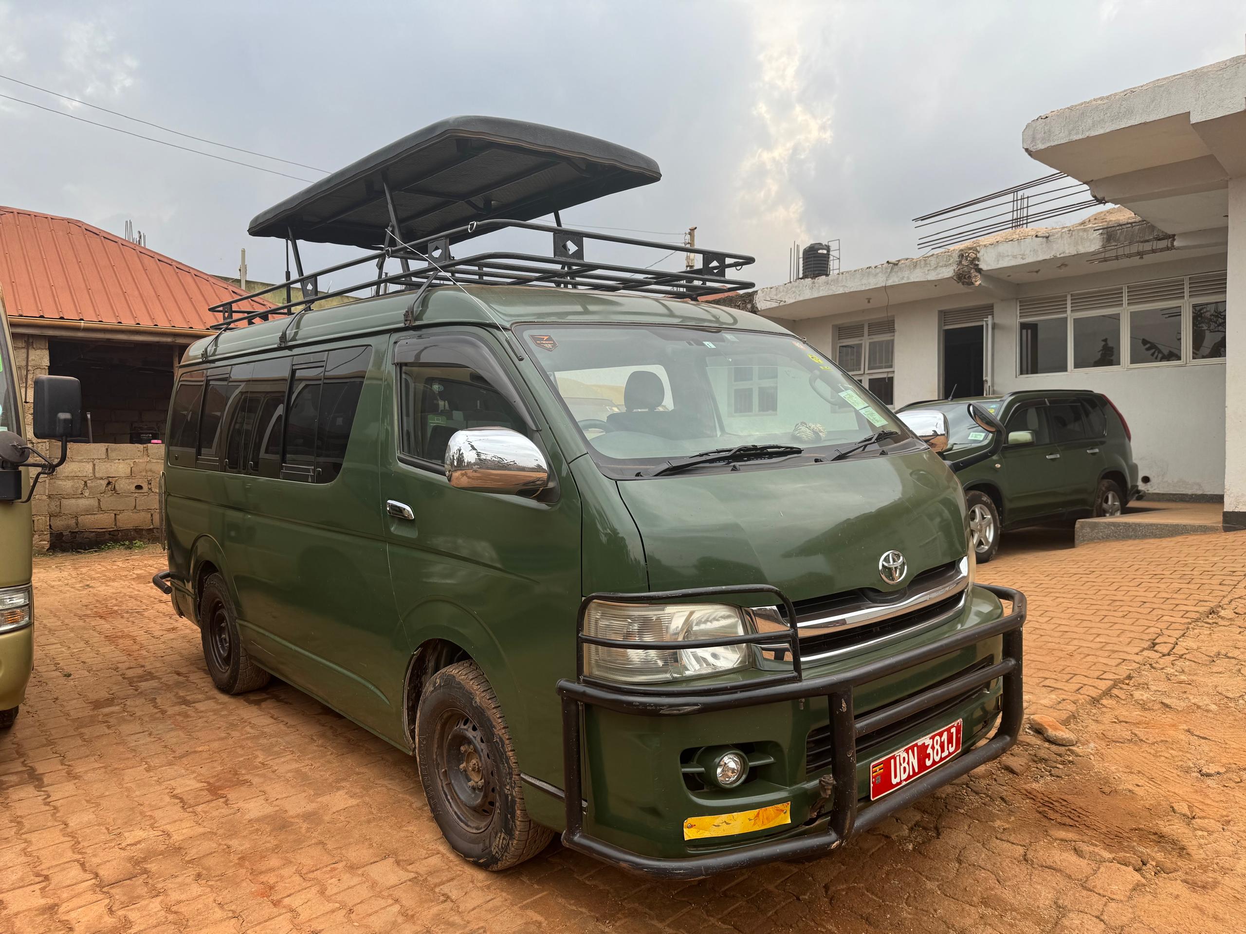 affordable 4x4 van rental with a pop up roof