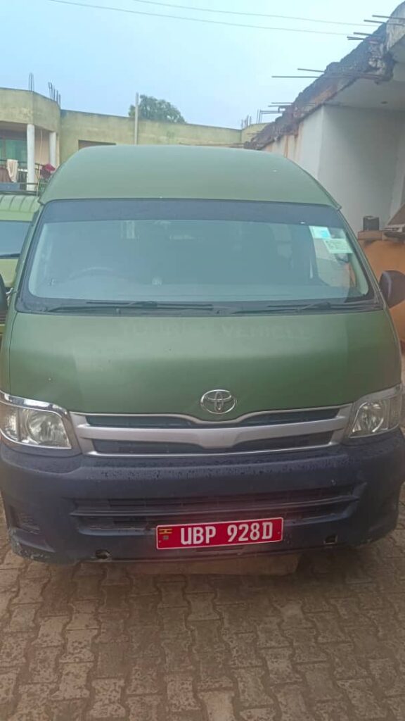 Cheap Hiace Van car hire Uganda