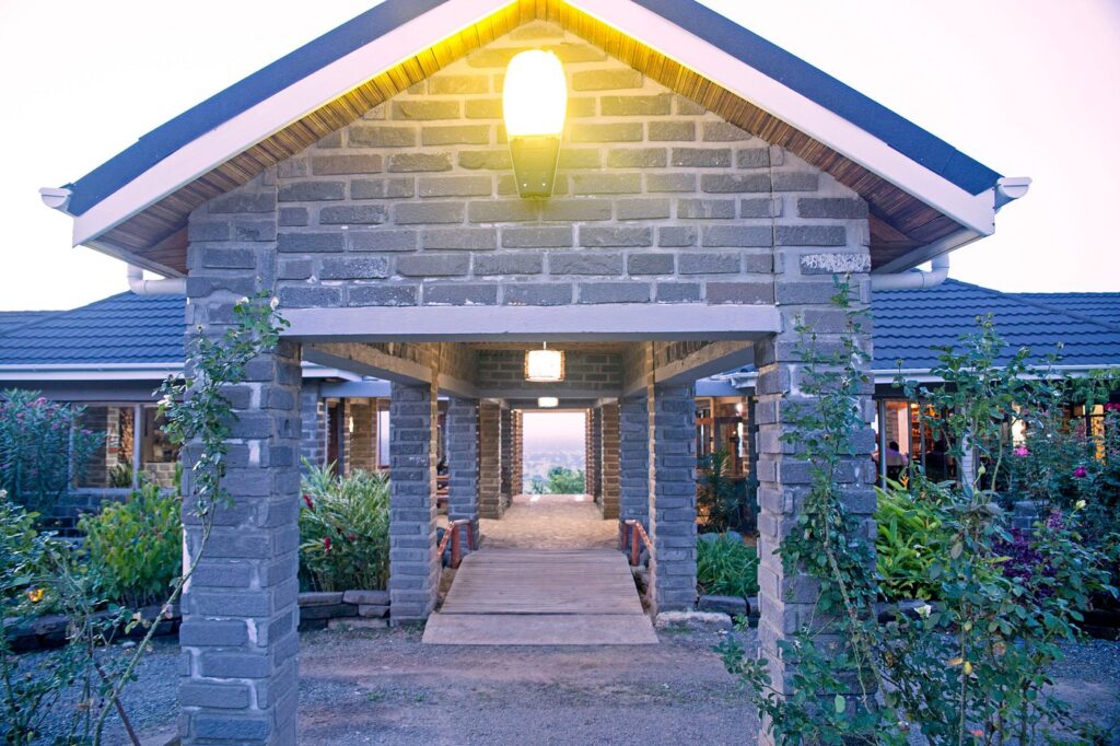 Kyangabi crater lodge